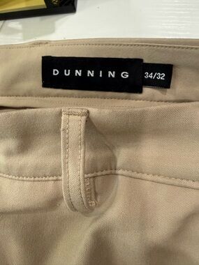 Dunning Golf Pants Khaki lightweight Stretch Size 34/32 Performance Athletic